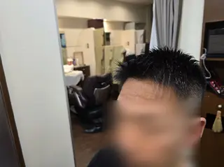 ショート 渡部 陽道のヘアスタイル