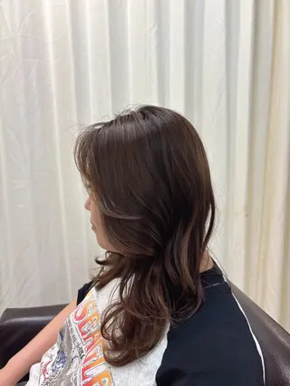 ミディアム タニグチ 南草津のヘアスタイル