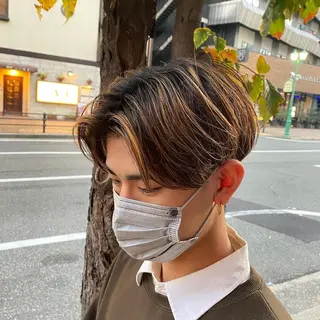 パーマ メンズ 三ノ宮フェザーパーマ 蕃本 啓利のヘアスタイル