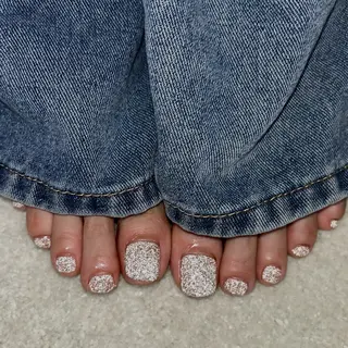 ネイル alien girl所属・aliengirl Ayuのエステ・リラクイメージ