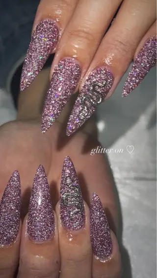 ネイル andilios / private nail salon所属・andilios / shioriのネイルデザイン