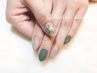 ネイル Viseo《6週間 長持ちパラジェル》のネイルデザイン