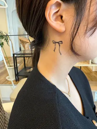 JAYU(mooiシェアサロン内)所属・JAYU タトゥー&ネイルのネイルデザイン