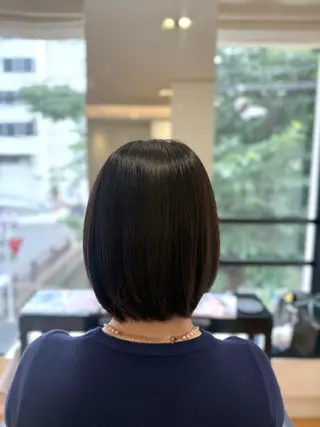ミディアム 藤本 幸乃のヘアスタイル