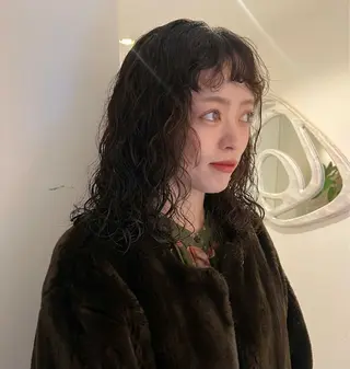 セミロング あやか/ベージュ /透け感カラーのヘアスタイル