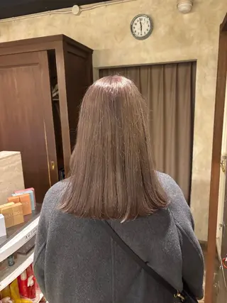 ミディアム カラー ボブ/レイヤー/ 梅田/天野川奈緒のヘアスタイル