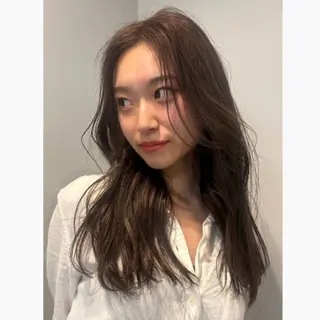 カラー cipre 桃和のヘアスタイル