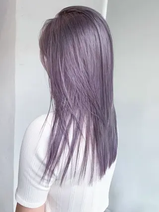 ロング カラー yukie/ ブリーチカラーのヘアスタイル