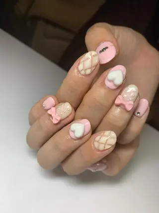 ネイル 松山 美由紀のネイルデザイン