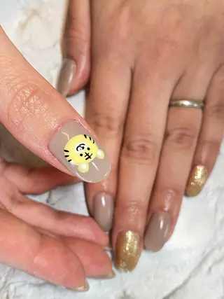 ミディアム M nail はやまうららのネイルデザイン