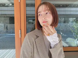 ミディアム カラー rubik's京橋 店のヘアスタイル