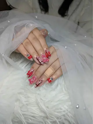 ネイル Queen Nail 柏店　クイーンネイルのネイルデザイン