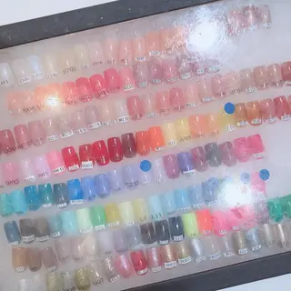 ネイル classic 新横浜所属・山田 暉のネイルデザイン