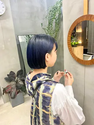 ショート カラー 村田 春歌のヘアスタイル