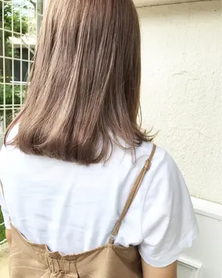 ミディアム Musiiik hairのヘアスタイル