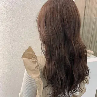 セミロング カラー 岡野 真歩のヘアスタイル
