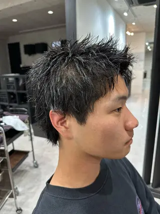 ショート メンズ ユウ🪄 パーマ指名No1のヘアスタイル