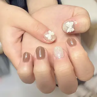 ネイル グロー ネイルのネイルデザイン