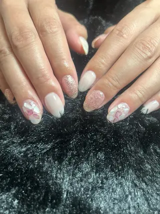 ネイル Three of cups所属・Three of cupsのネイルデザイン