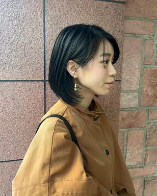 ショート ~洗練ナチュラル~ 🪵 岡田 知佳のヘアスタイル