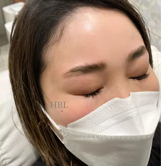 マツエク・マツパ Cheri所属・きし かりんの眉毛・アイブロウイメージ