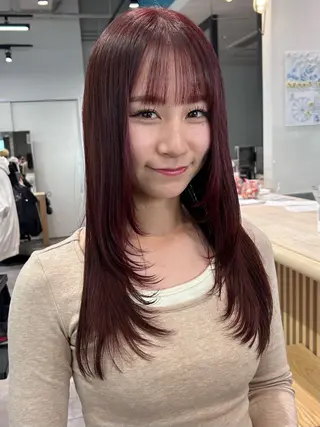 ロング カラー LUCK 本厚木店のヘアスタイル