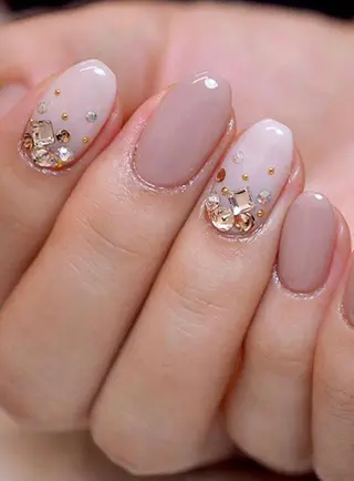 ネイル ゲン レイカのネイルデザイン