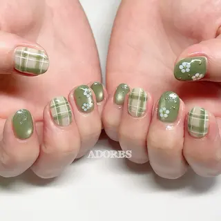 ネイル ADORBS ✩上福岡のネイルデザイン