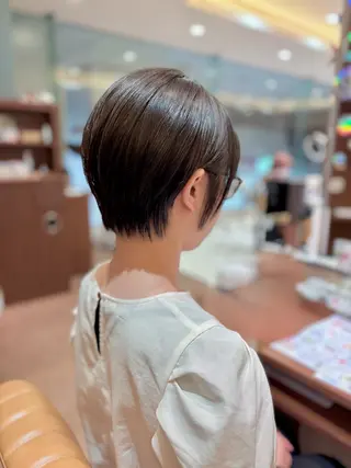 ショート 伊藤 アユミのヘアスタイル