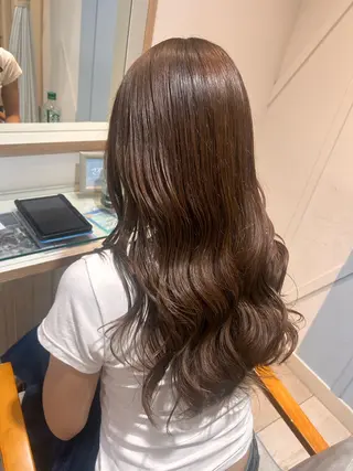 ロング カラー 大川 夏実のヘアスタイル