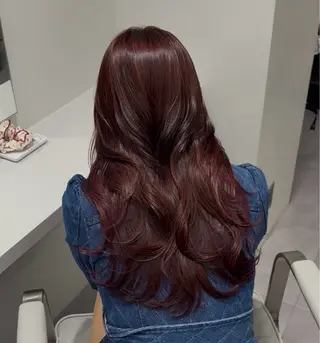 ロング カラー 加藤 麻夢のヘアスタイル