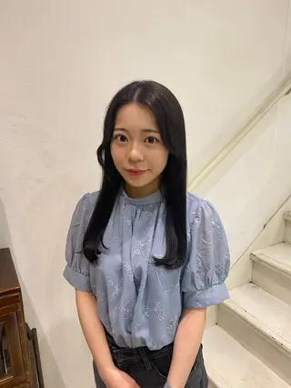 カラー 竹内 穂乃佳のヘアスタイル