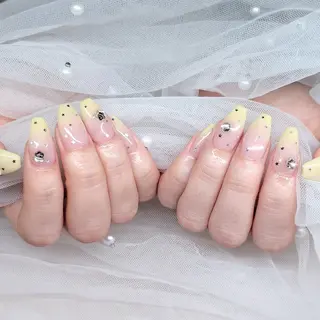 ネイル 🌺 NANAMI 🌺のネイルデザイン