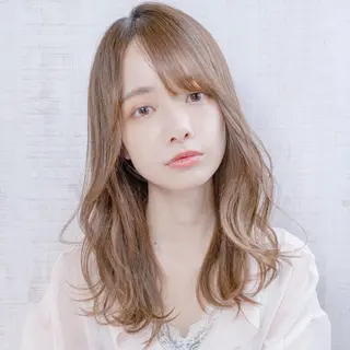 セミロング カラー 新宿/韓国風レイヤー 髪質改善/渋谷直樹のヘアスタイル