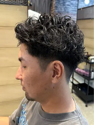 ショート パーマ メンズ lana hair  新宿髪質改善トリートメント新宿三丁目【ラナヘアー】所属・新宿メンズ専門 髪質改善パーマ特化のヘアスタイル