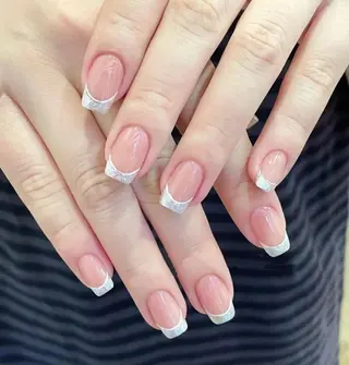 ネイル 高木 維麗絲のネイルデザイン