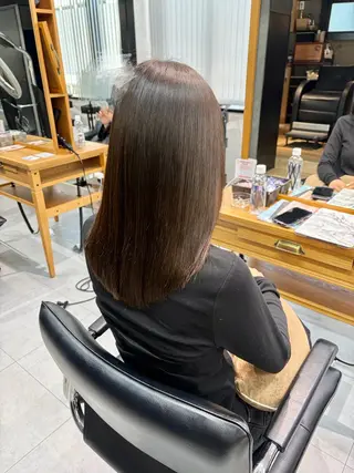 セミロング カラー ✨横須賀髪質改善✨️ 加藤 百音のヘアスタイル