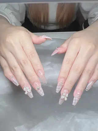 ネイル Lee Nails チップ長さだし専門店のネイルデザイン