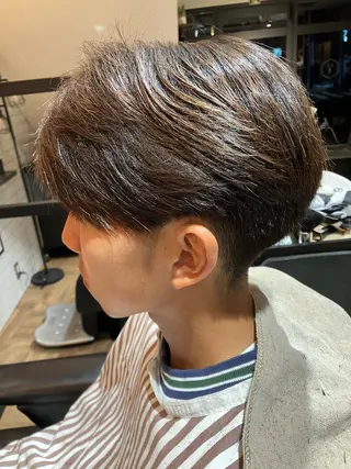 メンズ BARBER SHOP 涼所属・岡村 海のヘアスタイル