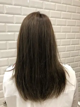 カラー SORA麻布十番店所属・細井 敦生のヘアスタイル