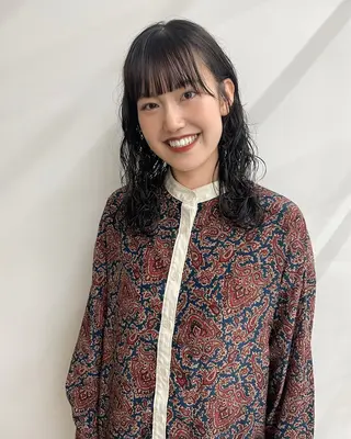 ミディアム パーマ カットモデル/ ハイトーン/ゆうあのヘアスタイル