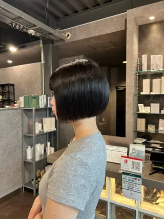 ショート ink yukariのヘアスタイル