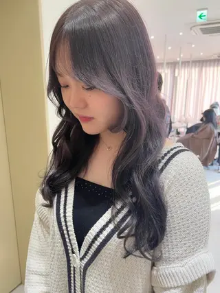 ロング カラー 韓国🇰🇷レイヤー 映える顔周り🩷のヘアスタイル