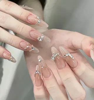 ネイル D-BEAUTY Nailsalonのネイルデザイン