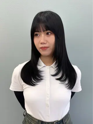 セミロング カラー レイヤー/髪質改善 🫧小町 紗耶華のヘアスタイル