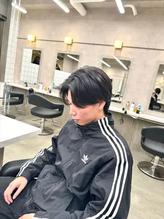 ミディアム カラー ヘアアレンジ メンズ 顔まわりカット の達人のヘアスタイル