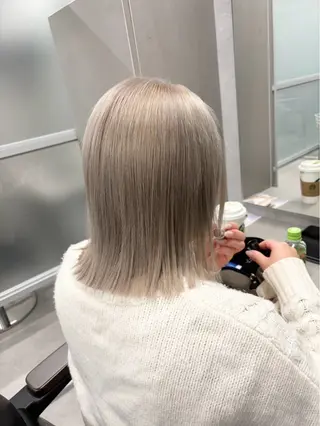 ミディアム 石津 優菜のヘアスタイル