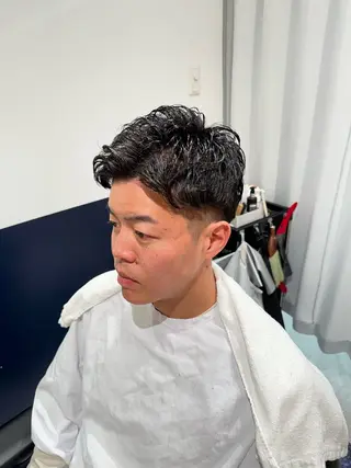 ショート パーマ メンズ 【24時まで営業✨】 吉本　成樹のヘアスタイル