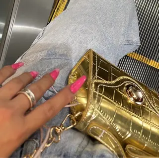 ネイル ONIKA nail 表参道所属・ネイリスト fujiiのネイルデザイン