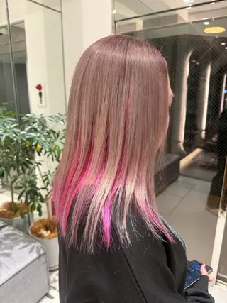 セミロング カラー 幡野 葵のヘアスタイル